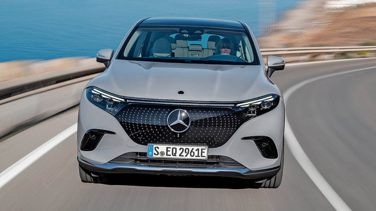 mercedes-benzin-elektrikli-arac-satis-merkezi-cin-olacak-1t7WCLF5.jpg