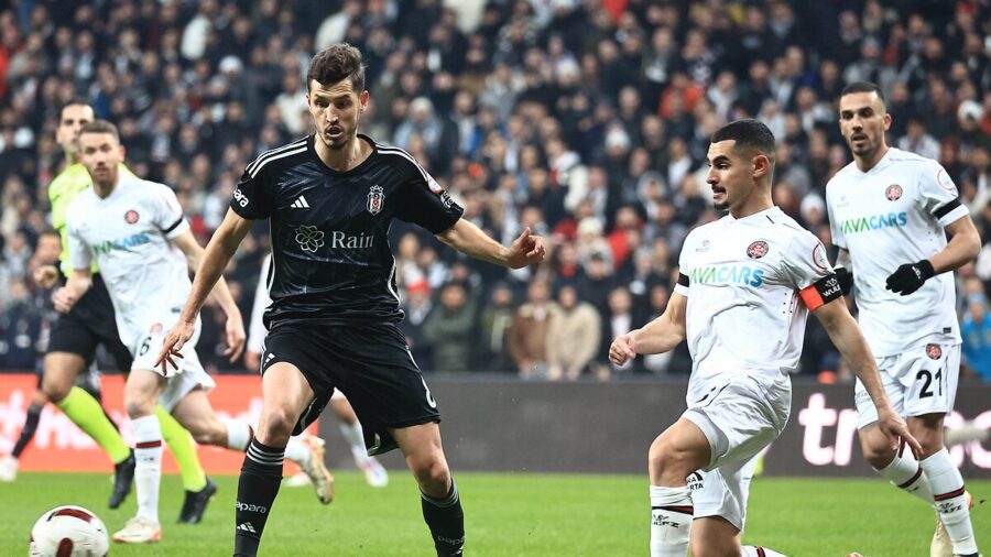 Beşiktaş ile Fatih Karagümrük Süper Lig’de 17. randevuda