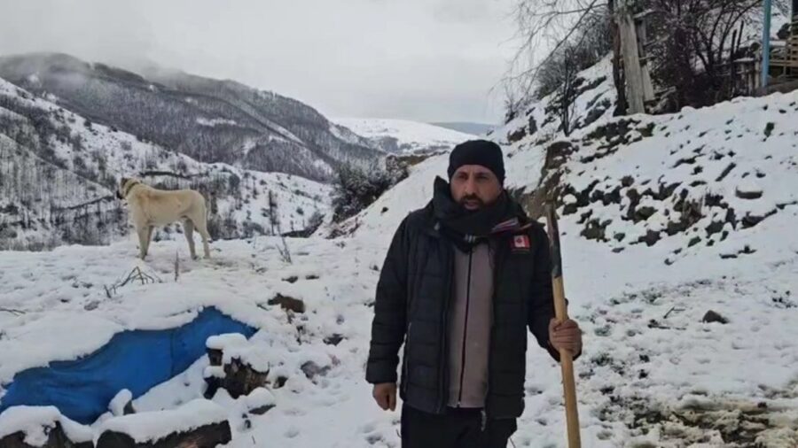 Erzincan’da kar yağışı etkili oluyor