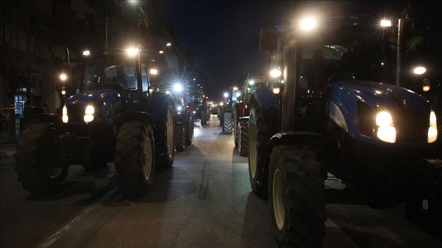 Yunanistan’da kaos! Sınır kapandı, işte alternatif güzergahlar…